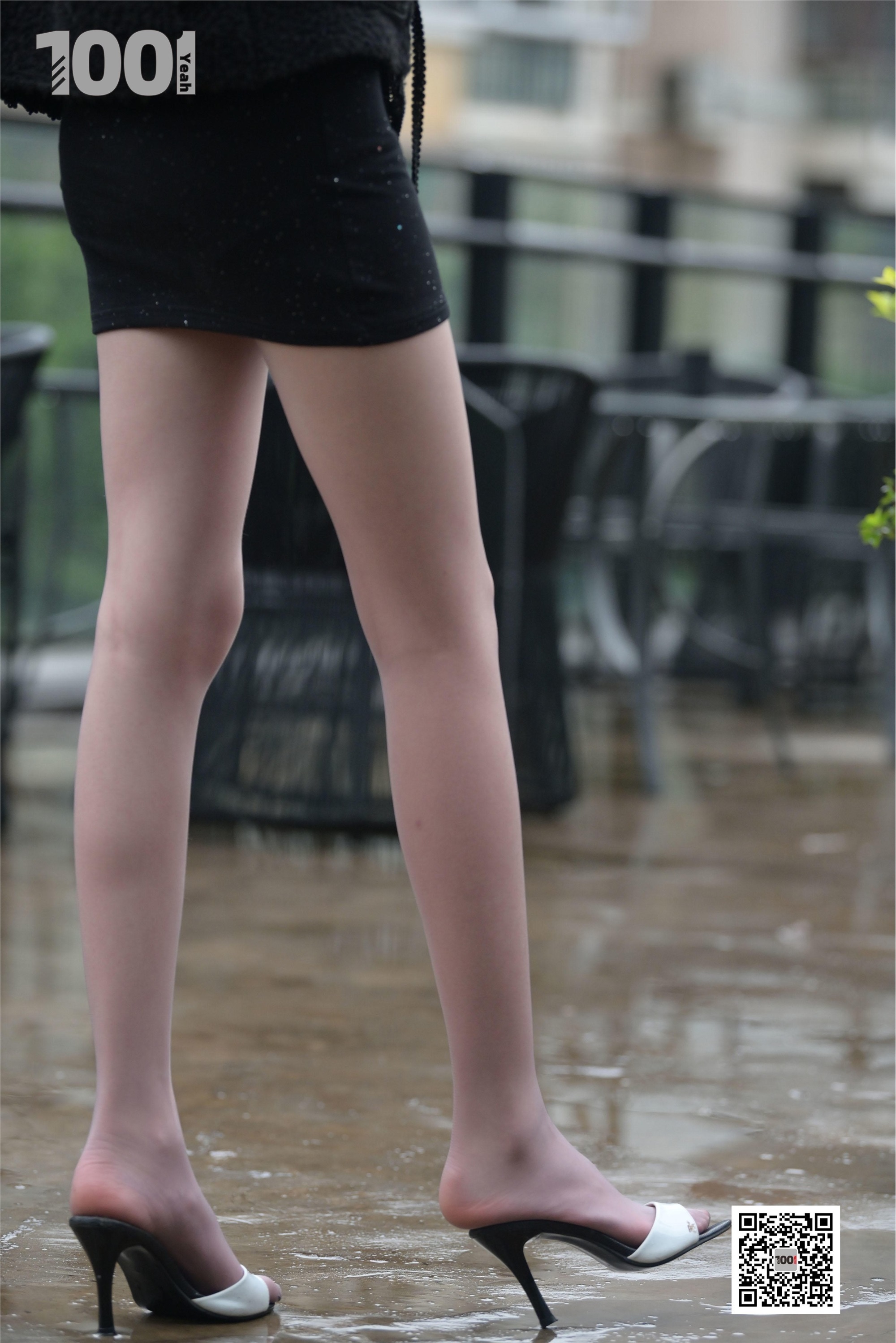 IESS异思趣向  一千零一夜《雨中漫步4》